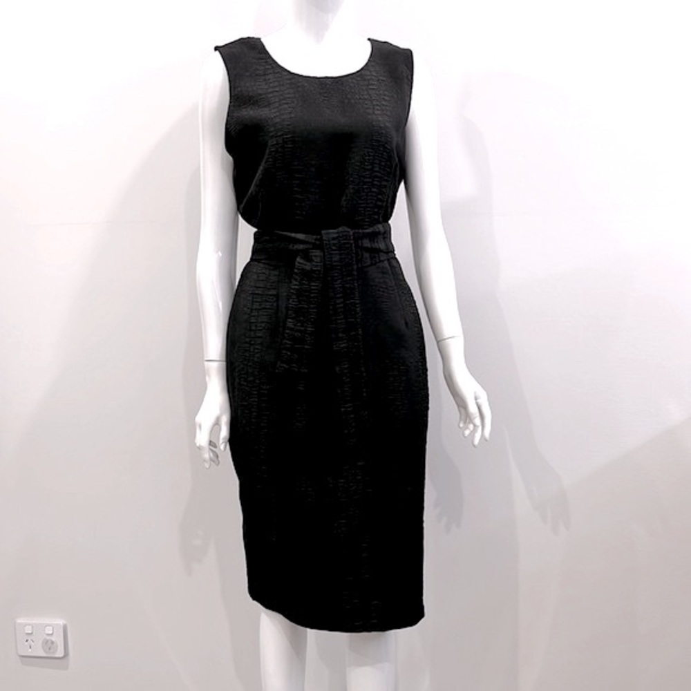 BASQUE Solid Jacquard, Black Pencil Dress. Office Wear, Midi, Tie Waistband. - Picture 1 of 7